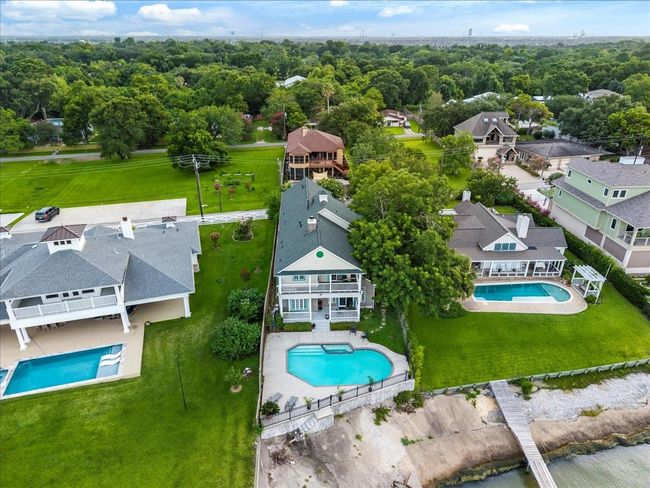 Visit 3039 Bashore today, and discover your bayfront forever home! | Image 49