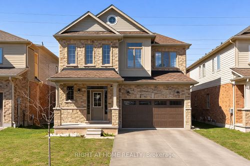 7571 Marpin Court, Niagara Falls, ON, L2H0P3 | Card Image