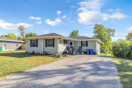 3889 W Division St, Decatur, IL, 62522-9712 | Card Image