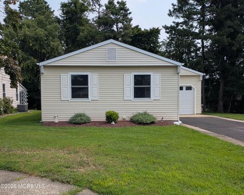 18 Maison Way, Toms River, NJ, 08757-6413 | Card Image