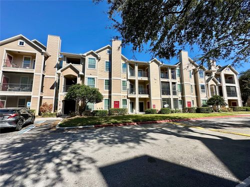apt-101-1990 Erving Cir, OCOEE, FL, 34761-6868 | Card Image