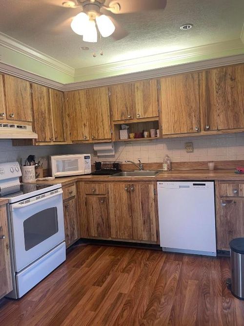 523 Piedmont K, Delray Beach, FL, 33484-5085 | Card Image