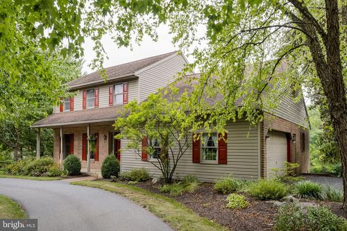 25 Andrew Drive, MOHNTON, PA, 19540 | Card Image