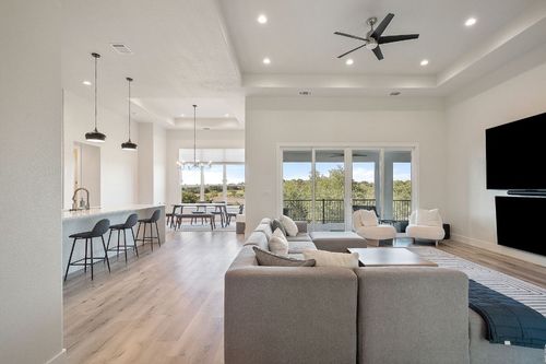 20704 Leaning Oak Dr, Lago Vista, TX, 78645 | Card Image