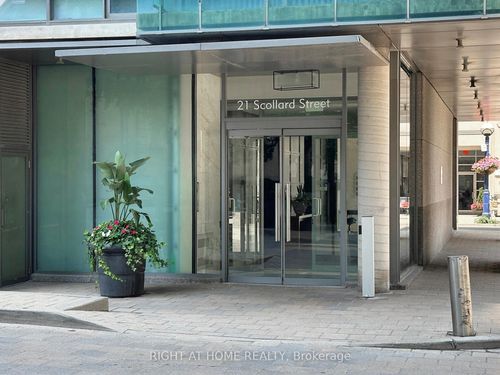 207-21 Scollard St, Toronto, ON, M5R1G1 | Card Image