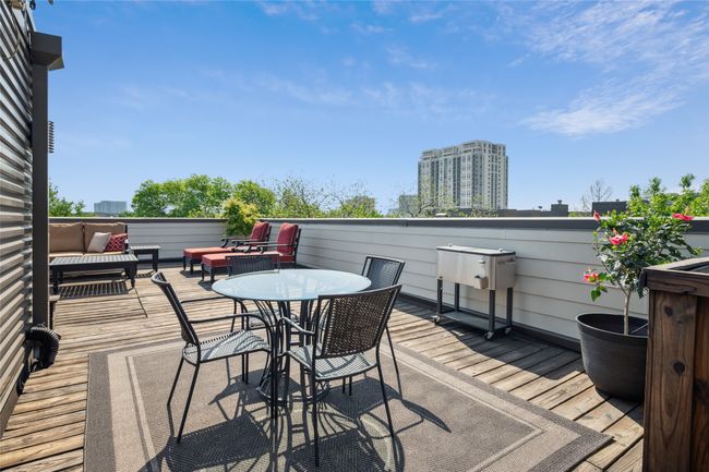 APT-32 - 4111 Newton Ave, Condo with 2 bedrooms, 3 bathrooms and null parking in Dallas TX | Image 11