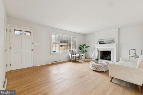 28 Ridgemore Cir, FREDERICKSBURG, VA, 22405-1935 | Card Image