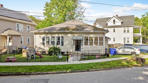 81 Eleanor Rd, Springfield, MA, 01108-3452 | Card Image