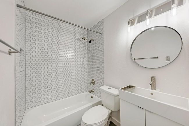 APT-102 - 1840 Burton Dr, Condo with 1 bedrooms, 1 bathrooms and 2 parking in Austin TX | Image 13