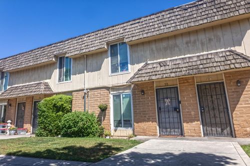 apt-35-4136 N Thesta St, Fresno, CA, 93726-4025 | Card Image