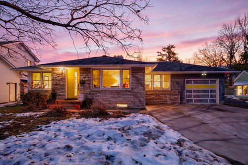 3021 31st Ave Ne, Saint Anthony, MN, 55418-2417 | Card Image