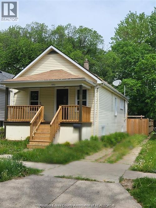 990 Bridge Ave, Windsor, ON, N9B2N1 | Card Image