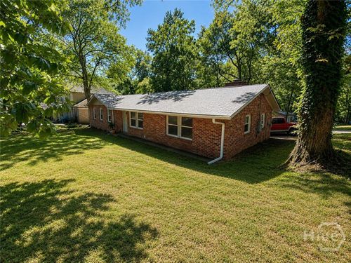 2010 S Milledge Ave, Athens, GA, 30605-1661 | Card Image