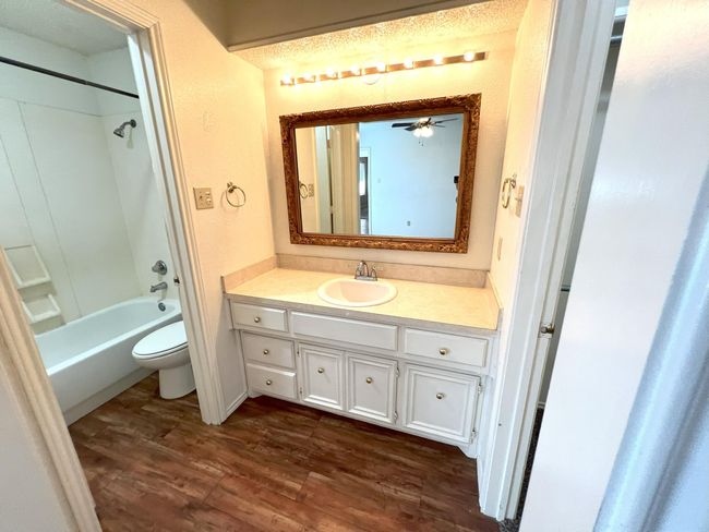 B - 5412 34 Th St, Townhouse with 2 bedrooms, 2 bathrooms and null parking in Lubbock TX | Image 12