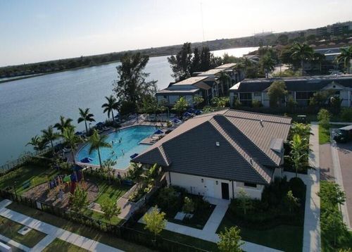 20742 Ne 5th Ct, Miami, FL, 33179-3553 | Card Image
