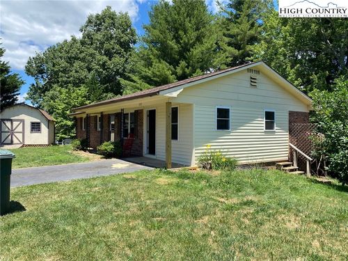 535 Little River Dr, Sparta, NC, 28675-9760 | Card Image