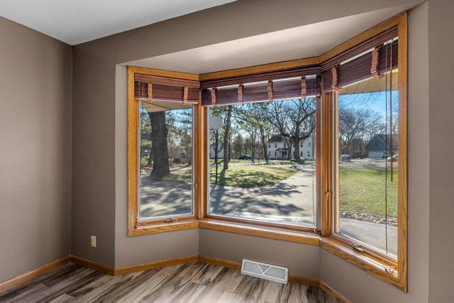 630 E Rum River Dr N, House other with 5 bedrooms, 4 bathrooms and null parking in Cambridge MN | Image 27