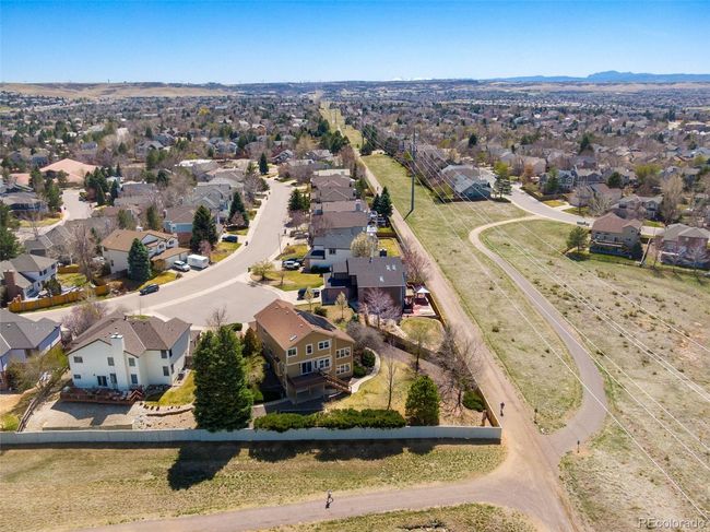 Aerial view with a residential view | Image 34