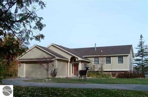 885 S M 88 Hwy, Bellaire, MI, 49615-9452 | Card Image