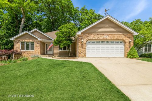 421 Windham Trl, Carpentersville, IL, 60110-3002 | Card Image