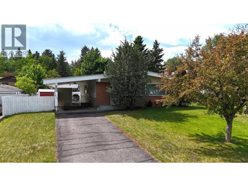 2730 Ewert Cres, Prince George, BC, V2M2S2 | Card Image