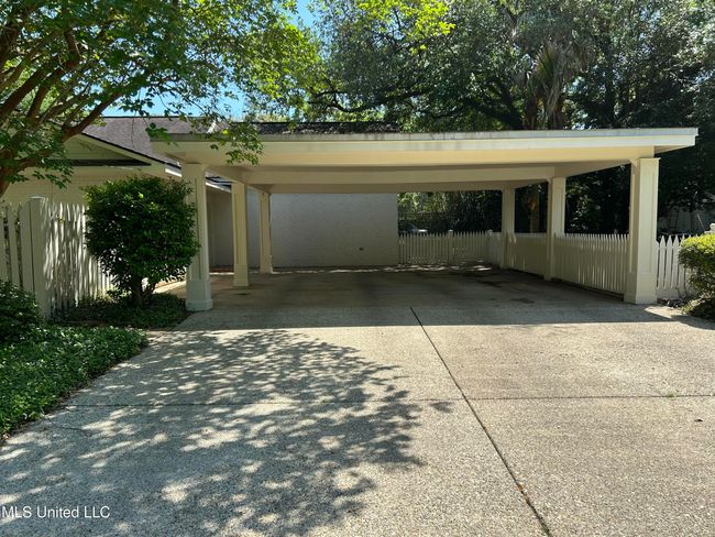 Carport | Image 32