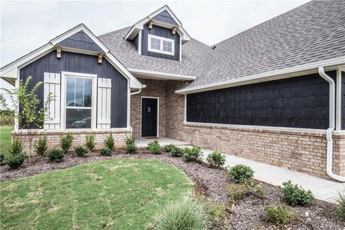 14309 Limestone Lane, Yukon, OK, 73099 | Card Image