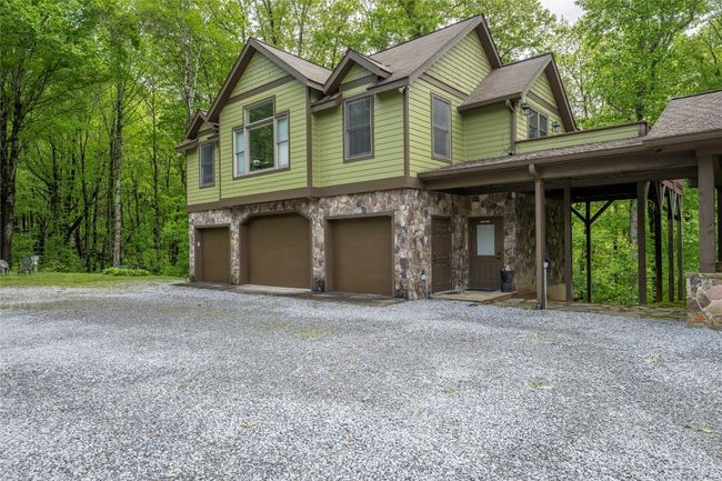 25 Hurrah Rdg, House other with 6 bedrooms, 7 bathrooms and null parking in Scaly Mountain NC | Image 76