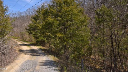 912 Cooley King Rd, Kodak, TN, 37764-1078 | Card Image