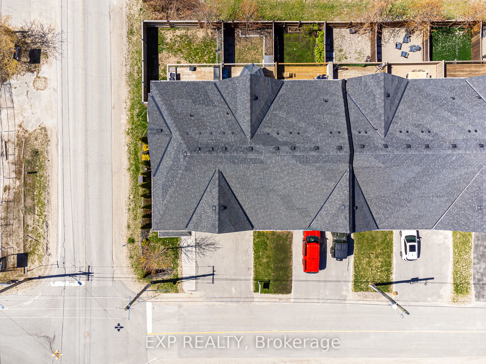 Residential in Wasaga Beach 4