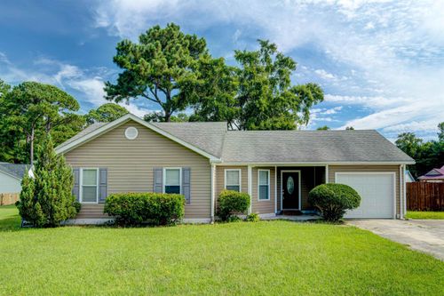 2624 Brookfield Dr, Midway Park, NC, 28544-1667 | Card Image
