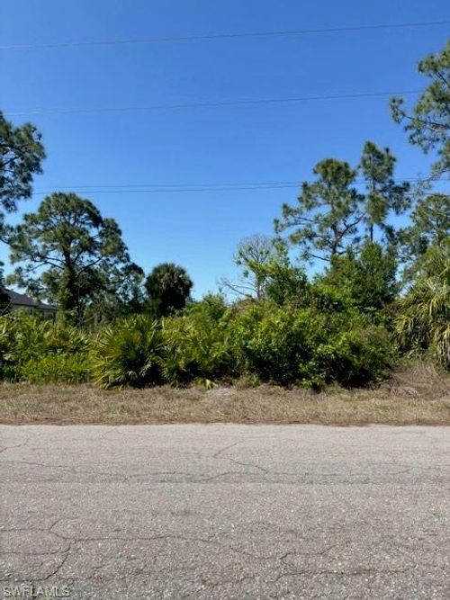 703 E 11th St, Lehigh Acres, FL, 33972 | Card Image