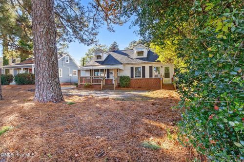 806 S 16th St, Wilmington, NC, 28401-5513 | Card Image
