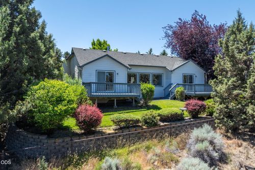 4255 Sw Ben Hogan Dr, Redmond, OR, 97756-8672 | Card Image
