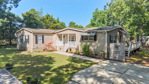 1947 Sloop Point Loop Rd, Hampstead, NC, 28443-8607 | Card Image