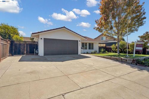 443 Colusa Way, Livermore, CA, 94551-1505 | Card Image