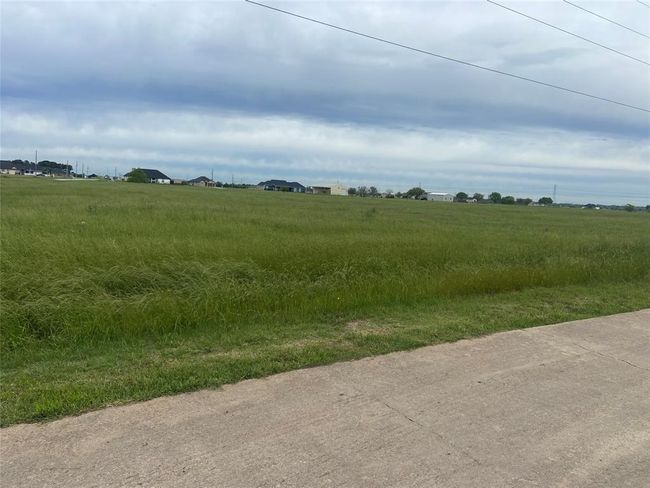 318 Brahman Trl, Home with 0 bedrooms, 0 bathrooms and null parking in Angleton TX | Image 13