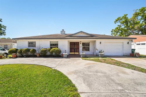 2024 W Sitka St, Tampa, FL, 33604-2744 | Card Image