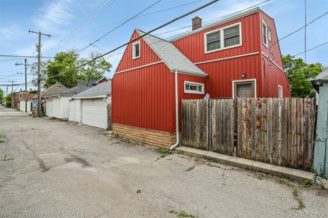 25-2620 Zinow St Hamtramck 0006.jpg | Image 24