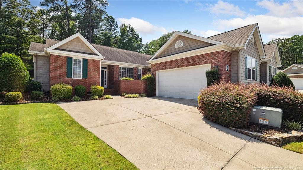 Lighthorse Cir, Aberdeen, NC 28315