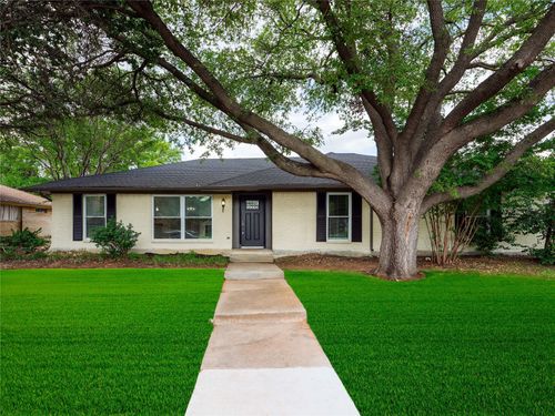 2310 Greenmeadow Dr, Carrollton, TX, 75006-1631 | Card Image