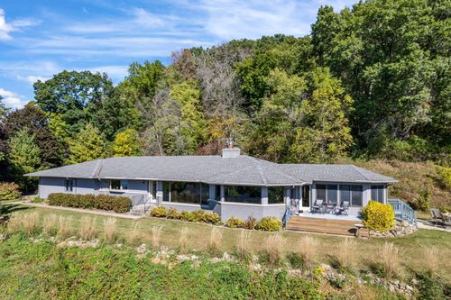 2008 Windsong Ter, ALMA, WI, 54610-8223 | Card Image