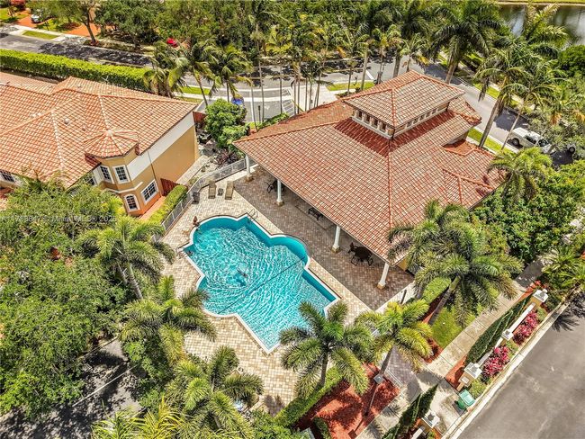 12752 Sw 49 Th Ct, Townhouse with 4 bedrooms, 3 bathrooms and null parking in Miramar FL | Image 38