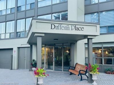 504 - 5100 Dorchester Rd, Home with 1 bedrooms, 1 bathrooms and 1 parking in Niagara Falls ON | Image 1