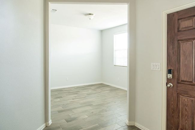 6703 Crown Point Ct, House other with 3 bedrooms, 2 bathrooms and 2 parking in Midland TX | Image 13