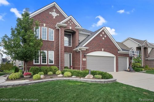 55828 Sunningdale Drive, Lyon Twp, MI, 48178 | Card Image