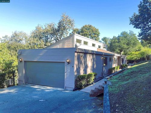 4 Wanda Ln, Orinda, CA, 94563-2809 | Card Image