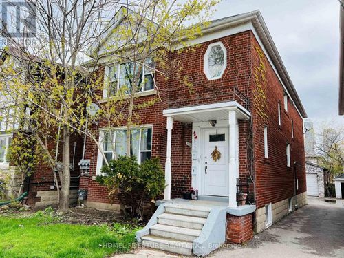 {{alt}} | Card Image