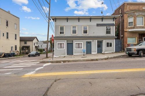 94 Malletts Bay Ave, Winooski, VT, 05404-2082 | Card Image
