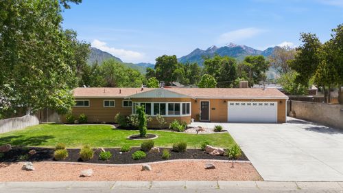6889 S Village Rd, Cottonwood Heights, UT, 84121-2929 | Card Image